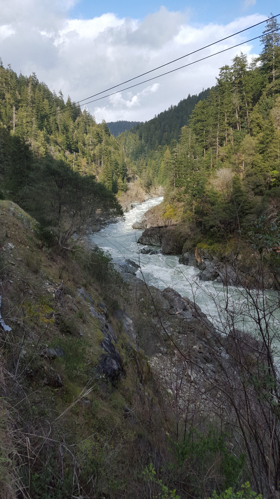 Highway 199 California-Oregon 14.03.162016-03-14 17.08.26