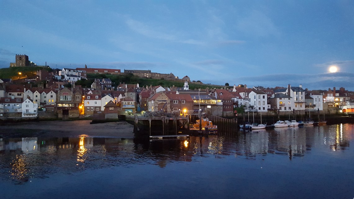 Whitby 21.06.1620160620_222948