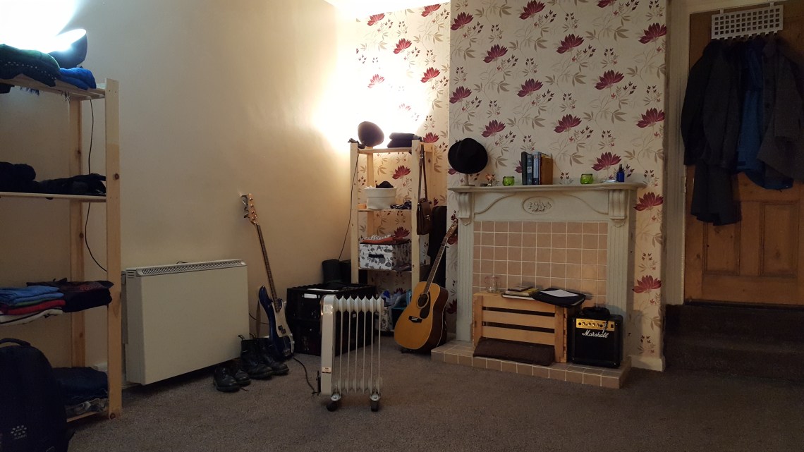 bedsit-25a-skinner-street-whitby