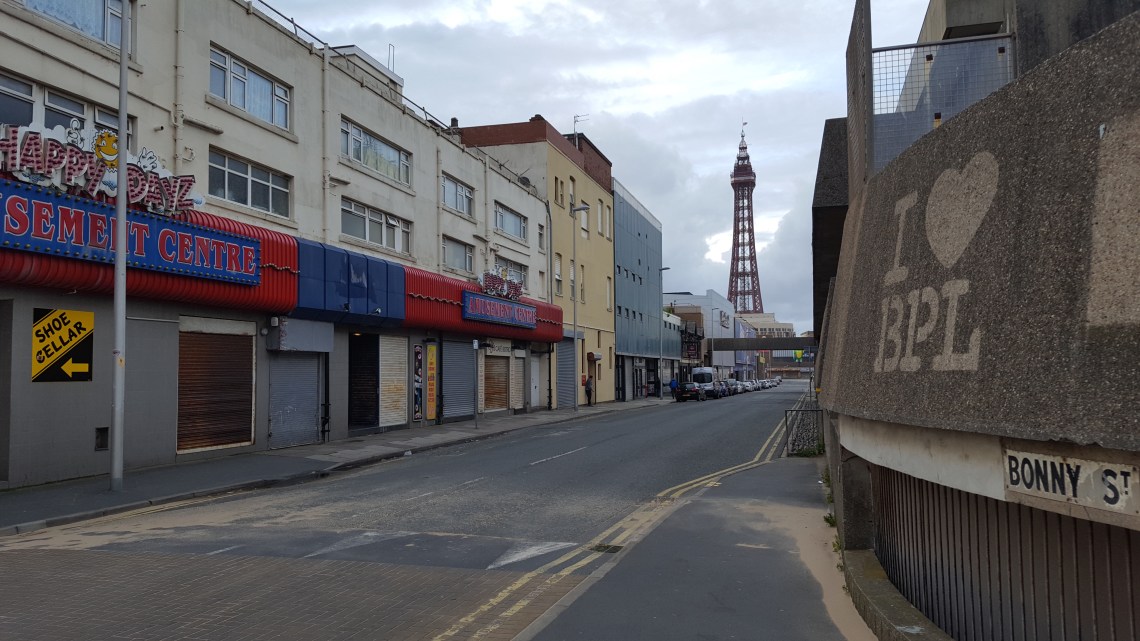 Blackpool 06.06.1720170606_200134